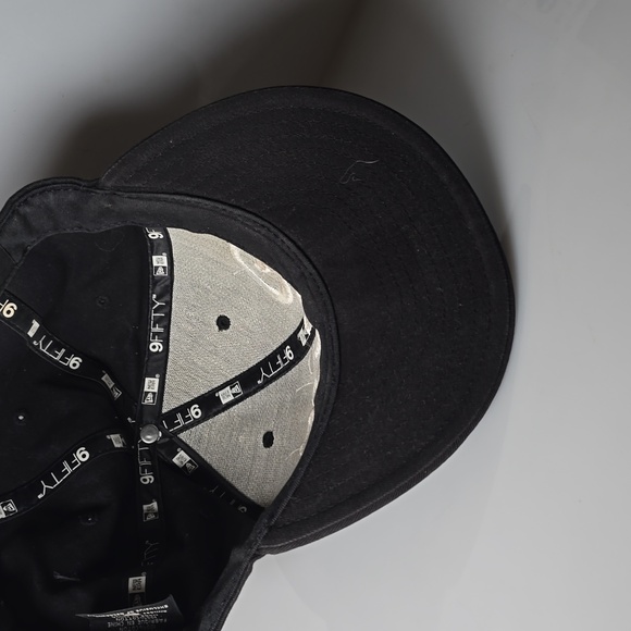 New Era 9Fifty Black snapback Raise cap Men's OSFA - Picture 9 of 16